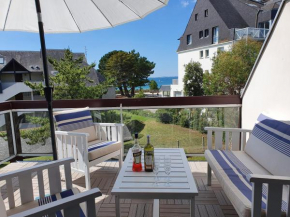 Bel Appartement Lumineux avec Balcon et Petite Vue Mer